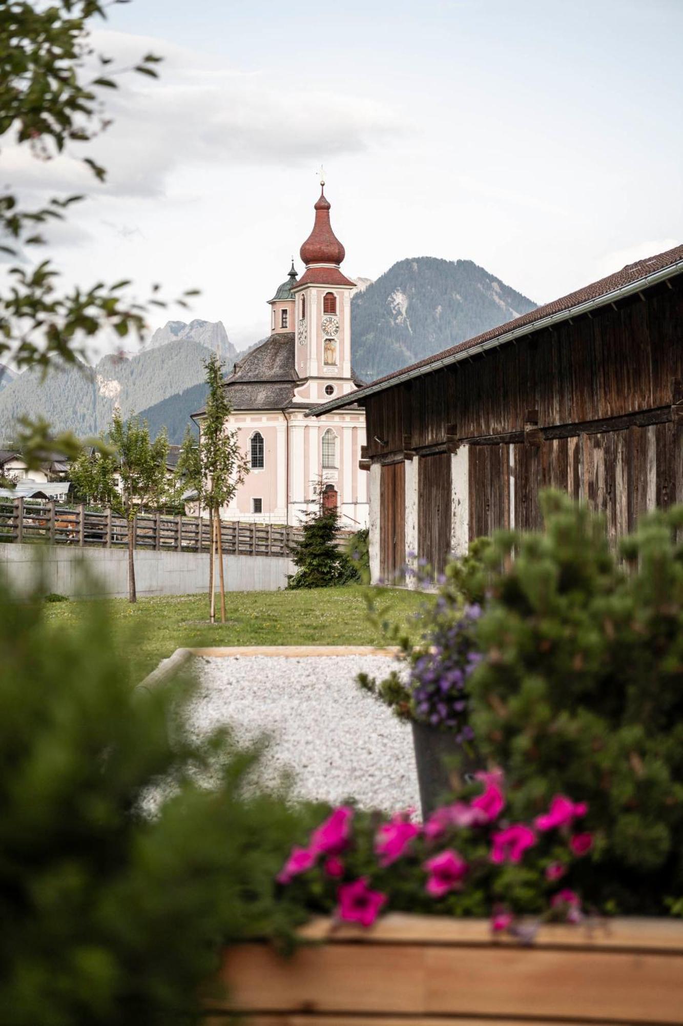 Strasserwirt - Ansitz Zu Tirol ستراسن المظهر الخارجي الصورة